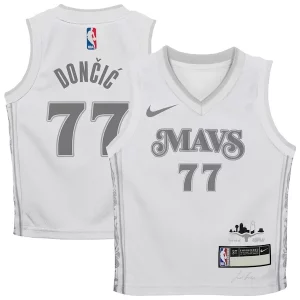 Attraente Splendido Lussuoso Luka Dončić Dallas Mavericks Nike Preschool 2024/25 Swingman Player Jersey City Edition White