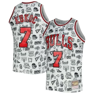 Delizioso Toni Kukoc Chicago Bulls 1997/98 Hardwood Classics Doodle Swingman Jersey White