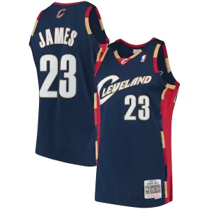 Eccezionale LeBron James Cleveland Cavaliers Hardwood Classics Swingman Jersey Navy