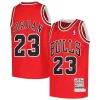 Pratico Attraente Trendy Michael Jordan Chicago Bulls Youth Hardwood Classics 1997/98 Authentic Jersey Red