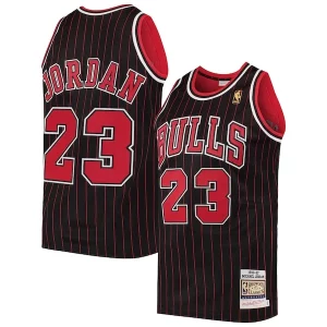 Moderno Men's Chicago Bulls Michael Jordan Black 1996/97 Hardwood Classics Authentic Jersey